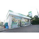 コンビニ「ファミリーマート近鉄久居駅前店まで954ｍ」