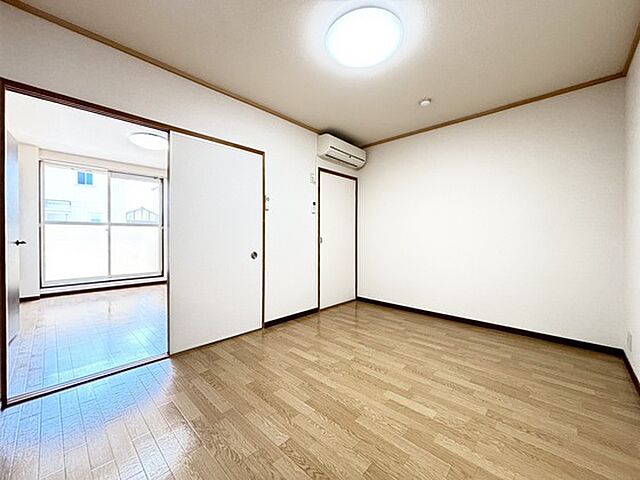 寝室