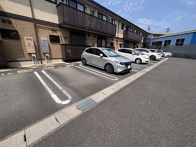 5 / 7