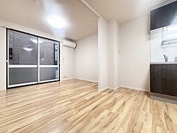 居間