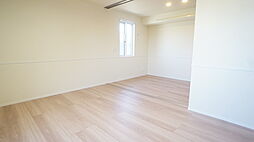 ユア　ベース 203 2階1LDKのリビング/ダイニング