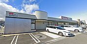 ドラックストア「V・drug四日市桜花台店まで984ｍ」