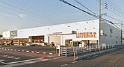 ホームセンター「ナフコ四日市店まで3704ｍ」