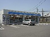 コンビニ「ローソン菰野大強原店まで1404ｍ」