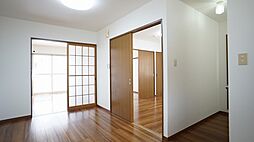 居間