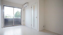 ラヴニール 102 1階1Kのリビング/ダイニング