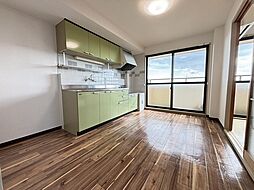 エスポアヒルズ 105 1階2DKのリビング/ダイニング