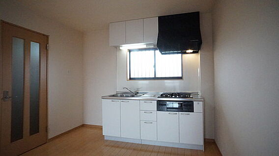 ユー&ミー西条_内装_1