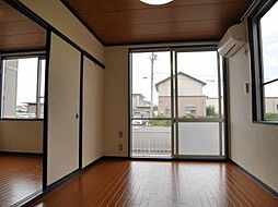 グリーンメゾン 203 2階2DKのリビング/ダイニング