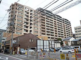 サンクタス四条烏丸スティーロレジデンス  ｜ 京都府京都市下京区元悪王子町（賃貸マンション3LDK・9階・83.37㎡） その1