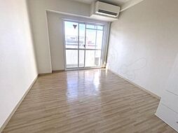 ラポール 4階1Kのリビング/ダイニング