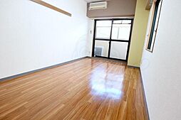 京都市営烏丸線 今出川駅 徒歩10分の賃貸マンション 1階1Kのリビング/ダイニング