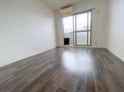 Oz（オズ） 1階1Kのリビング/ダイニング