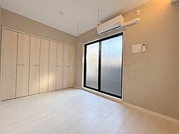 Roa Higashiyama 4階1SLDKのリビング/ダイニング