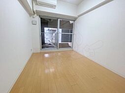 プレサンスNEO京都烏丸 7階ワンルームのリビング/ダイニング