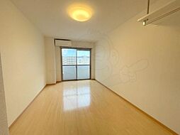 フラッティK&S 3階1Kのリビング/ダイニング