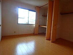 アドラブール岩井 1階2LDKのリビング/ダイニング