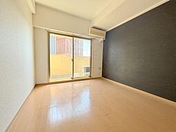 クレストコート二条城北 4階1Kのリビング/ダイニング