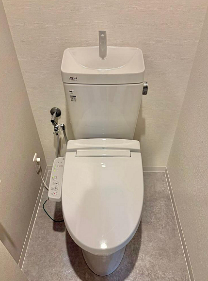 トイレを拡大表示