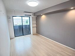 ジュネス III 104号室 1階1Kのリビング/ダイニング