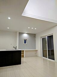 大和高田市中今里町 3SLDKのリビング/ダイニング