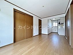 居間