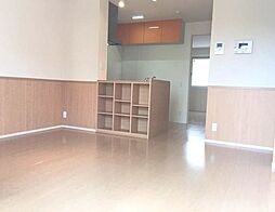 ハウスオブシャイン 101 1階2LDKのリビング/ダイニング