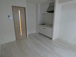 スマートグラン浦和岸町 107 1階1LDKのリビング/ダイニング