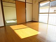 洋室7.5帖