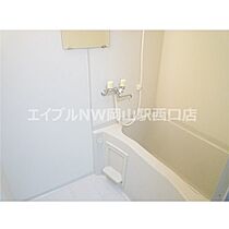 ローレル富町  ｜ 岡山県岡山市北区富町2丁目（賃貸マンション1K・3階・28.05㎡） その4