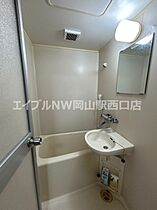 ラジール伊島  ｜ 岡山県岡山市北区伊島町3丁目（賃貸マンション1K・3階・20.62㎡） その4