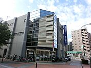 銀行「みずほ銀行港北ニュータウン支店まで626m」