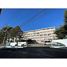 高校「神奈川県立田奈高校まで2350m」田奈高校