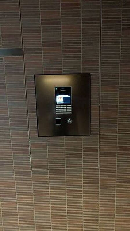 複数駅・複数路線が利用できる便利な立地。都心での軽快な暮らしと、落ち着きのある住環境を両立できます。