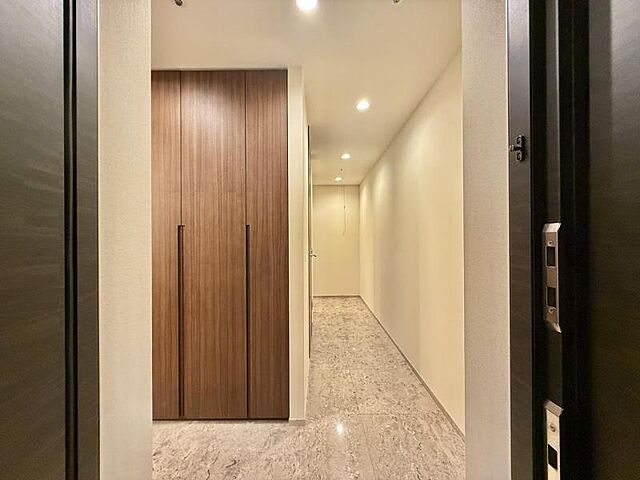 玄関 東京メトロ南北線 白金高輪駅 徒歩11分