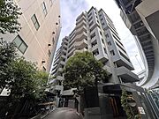 【外観】空へと伸びる品格あるシルエット