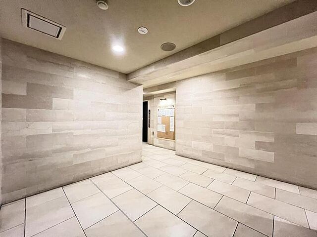 エントランス 東京メトロ有楽町線 江戸川橋駅 徒歩3分