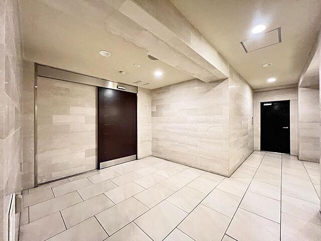 エントランス 東京メトロ有楽町線 江戸川橋駅 徒歩3分