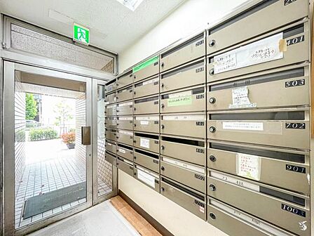 【集合ポスト】 機能的で使いやすい集合ポスト