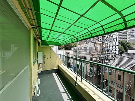 開放感のあるバルコニーで、毎日の暮らしにゆとりをプラス。