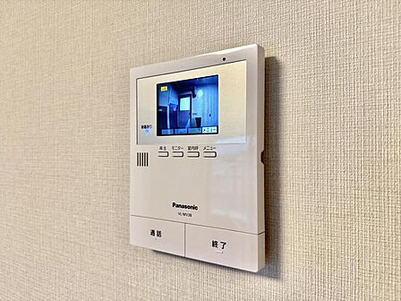 【TVインターホン】防犯面でも安心できるTV付インターホン。