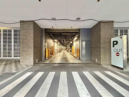 【駐車場】敷地内駐車場空き有