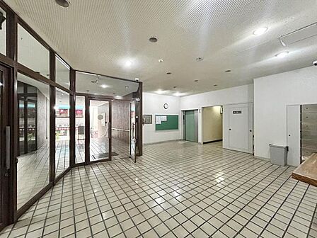 【エントランス】実際に見ていただければ管理体制の良さを実感していただけます