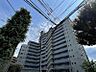外観：【外観】大規模レジデンスならではの開放感。全方位に配慮された意匠美。