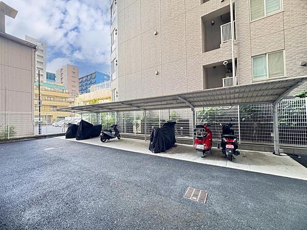 エントランスを拡大表示