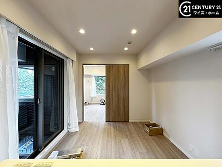 【LDK:8.3帖】まっさらな空間に夢を。あなたの家具が映える、洗練された住空間へ。
