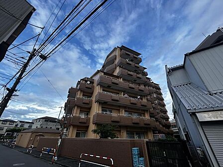 【外観】綺麗に整備された外観です。
