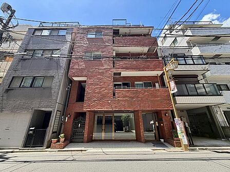 【外観】 毎日の暮らしに寄り添う、優しい雰囲気の外観が魅力です。