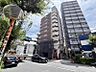 外観：【外観】　空へと伸びるシャープなライン。洗練された都市生活の象徴。