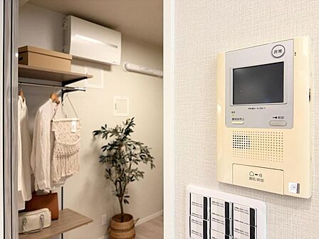 【TVインターホン】防犯面でも安心できるTV付インターホン。